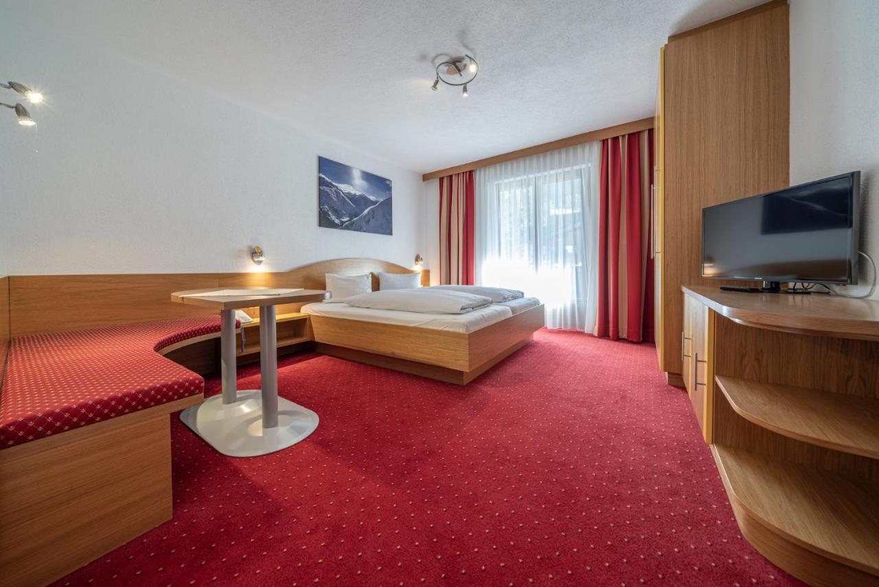 Hotel Similaun Vent Esterno foto